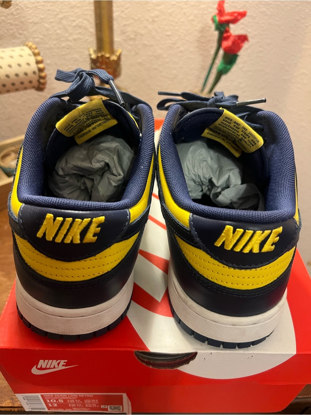 Nike Dunk Retro “Michigan” Varsity Maize/Midnight Navy Men’s 10.5 Authenticated - Picture 8 of 13